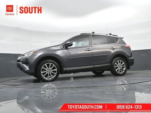 Used 2017 Toyota RAV4 Limited image 37
