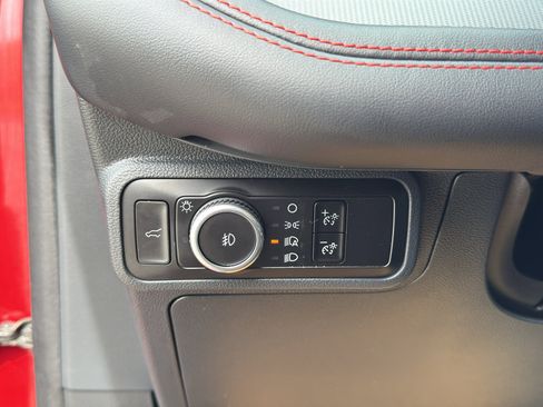 Used 2025 Ford Explorer ST AWD/4WD image 15