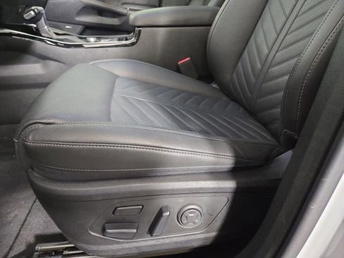 Certified 2025 Kia Sorento SX Prestige image 33