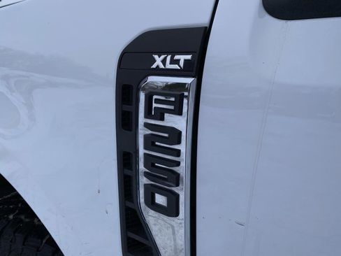 Certified 2024 Ford F250 XLT image 44
