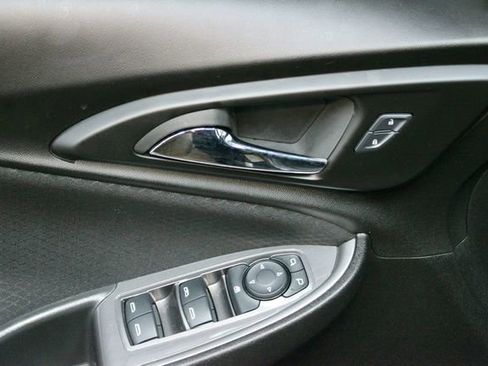 Used 2024 Chevrolet Malibu LT w/ Midnight Edition FWD image 16