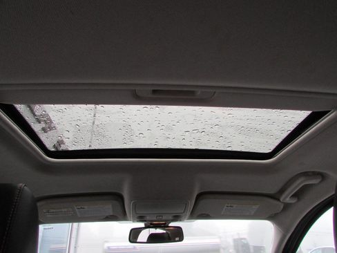 Used 2018 Ford EcoSport SES image 6