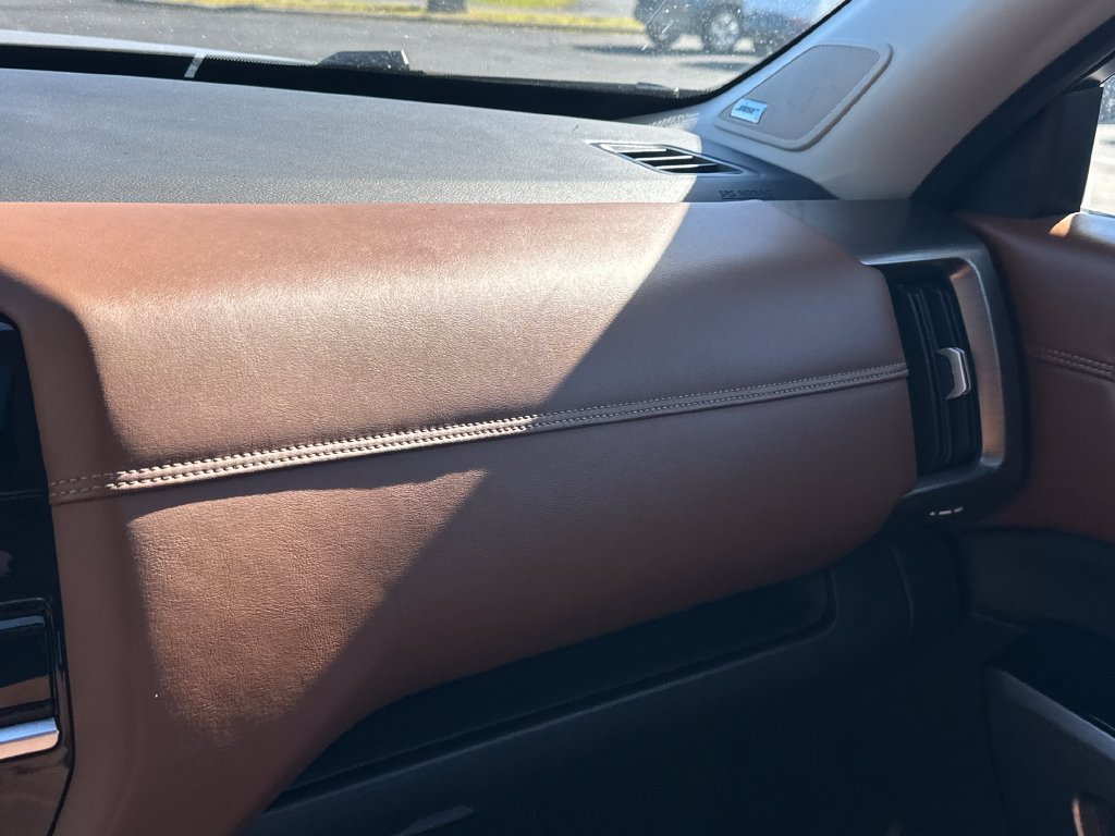 Used 2023 Nissan Pathfinder Platinum w/ Lighting Package (N93) AWD/4WD image 24