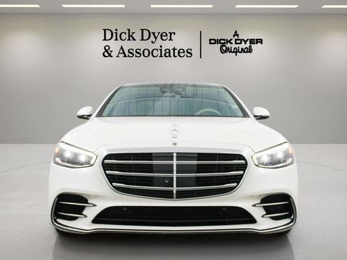Used 2023 Mercedes-Benz S 580 4MATIC Sedan image 4
