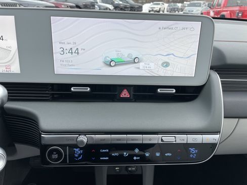 Used 2023 Hyundai Ioniq 5 Limited image 50