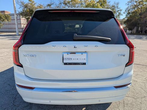 New 2026 Volvo XC90 T8 Ultra w/ Protection Package Premier image 5
