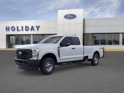 New 2026 Ford F250 XL w/ F-250 >10K GVWR Package