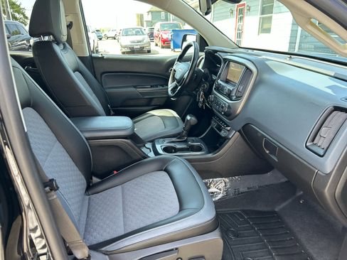 Used 2020 Chevrolet Colorado Z71 AWD/4WD image 27