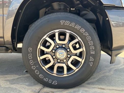 Used 2023 RAM 2500 Limited AWD/4WD image 17