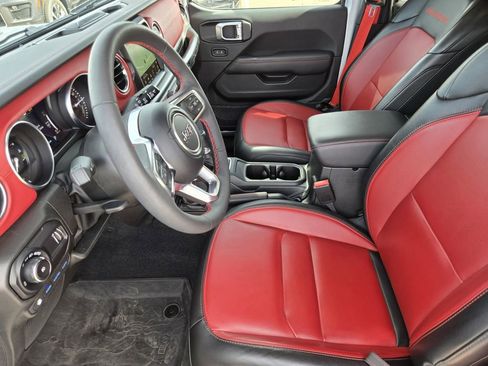 Used 2023 Jeep Wrangler Unlimited Rubicon 4xe image 8