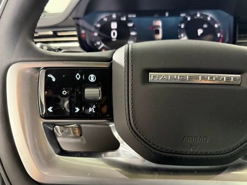New 2025 Land Rover Range Rover SE AWD/4WD image 18