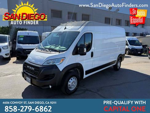 Used 2025 RAM ProMaster 2500 w/ Convenience Group FWD image 1