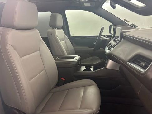 Used 2022 Chevrolet Tahoe LT w/ LT Signature Plus Package RWD image 22