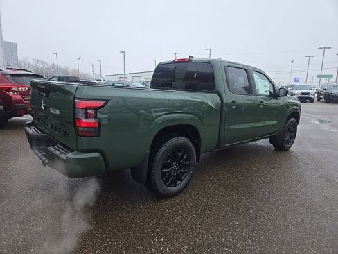 New 2026 Nissan Frontier SV image 8