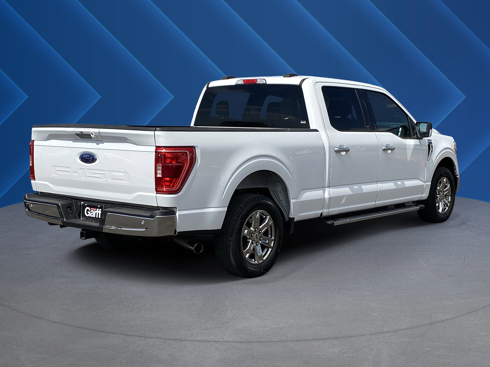 Used 2021 Ford F150 XLT w/ Equipment Group 302A High RWD image 3