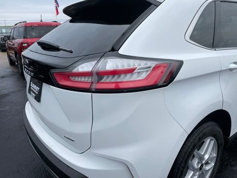 Used 2023 Ford Edge SEL image 29