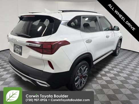Used 2022 Kia Seltos SX AWD/4WD image 8