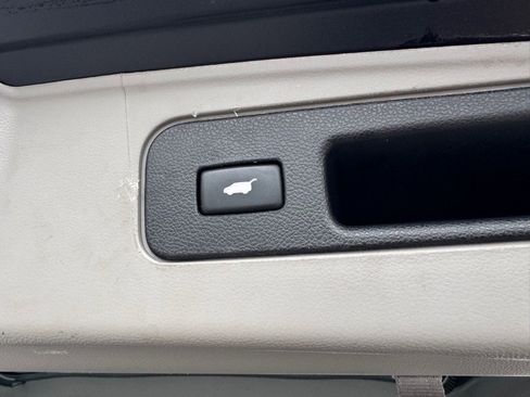 Used 2015 Honda Pilot EX-L image 11