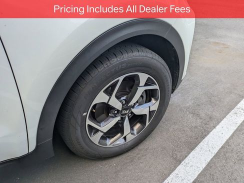 Used 2021 Kia Sportage LX FWD image 5