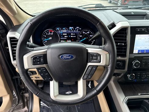 Used 2020 Ford F250 Lariat w/ Lariat Ultimate Package AWD/4WD image 15