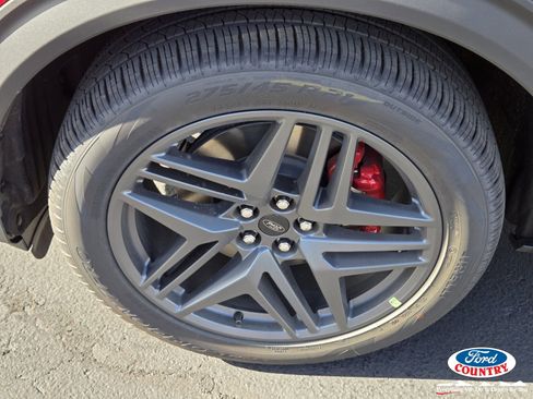 New 2026 Ford Explorer ST w/ Sun And Sound Package image 5