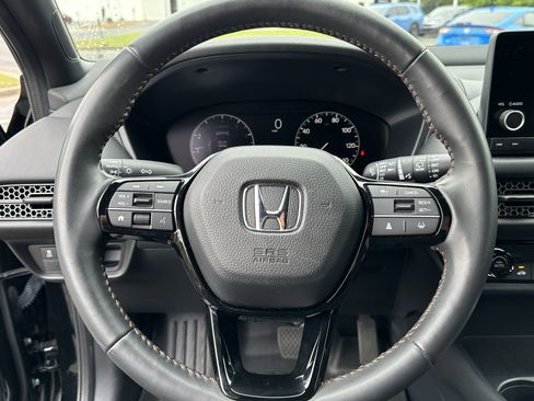 Used 2024 Honda HR-V Sport image 6