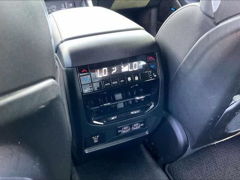 Used 2023 Jeep Grand Cherokee Summit w/ Adv Protech Group IV AWD/4WD image 10