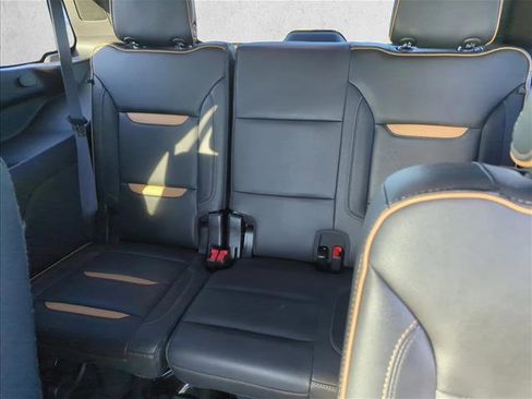 Used 2023 GMC Yukon AT4 w/ Technology Package image 27