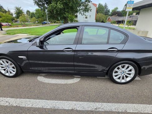 Used 2012 BMW 528i xDrive Sedan AWD/4WD image 10