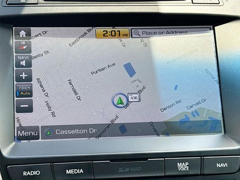 Used 2018 Hyundai Santa Fe Sport w/ Cargo Package FWD image 13