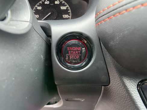 Used 2024 Honda HR-V Sport image 25