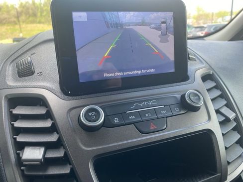 Used 2020 Ford Transit Connect XL FWD image 32
