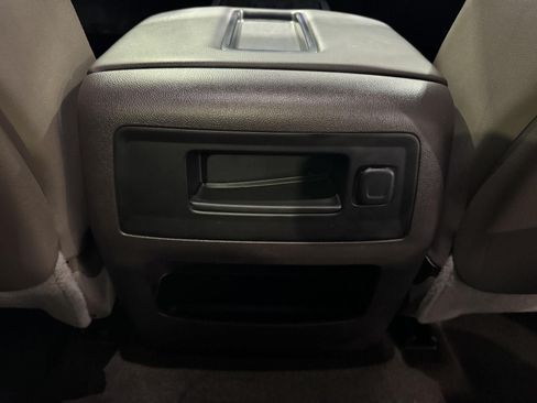 Used 2014 Chevrolet Silverado 1500 LTZ AWD/4WD image 16