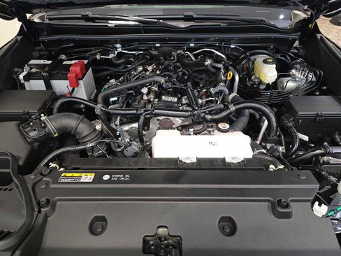 Certified 2026 Toyota 4Runner Limited AWD/4WD image 9