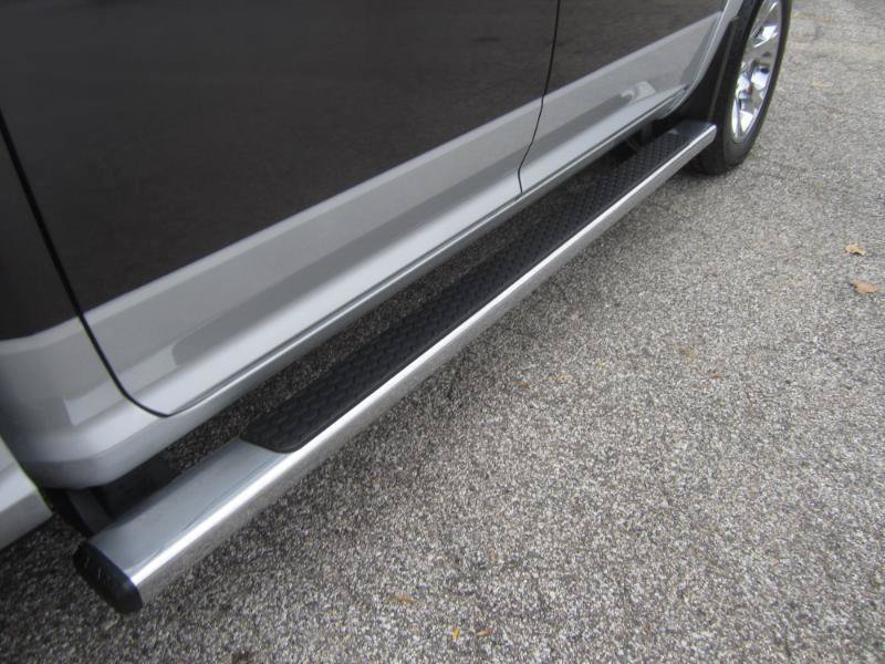 Used 2018 RAM 1500 Laramie AWD/4WD image 49