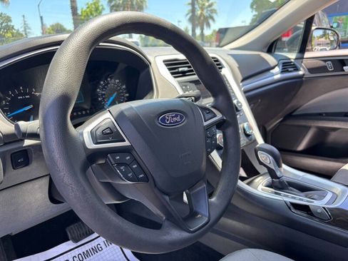 Used 2013 Ford Fusion S FWD image 17