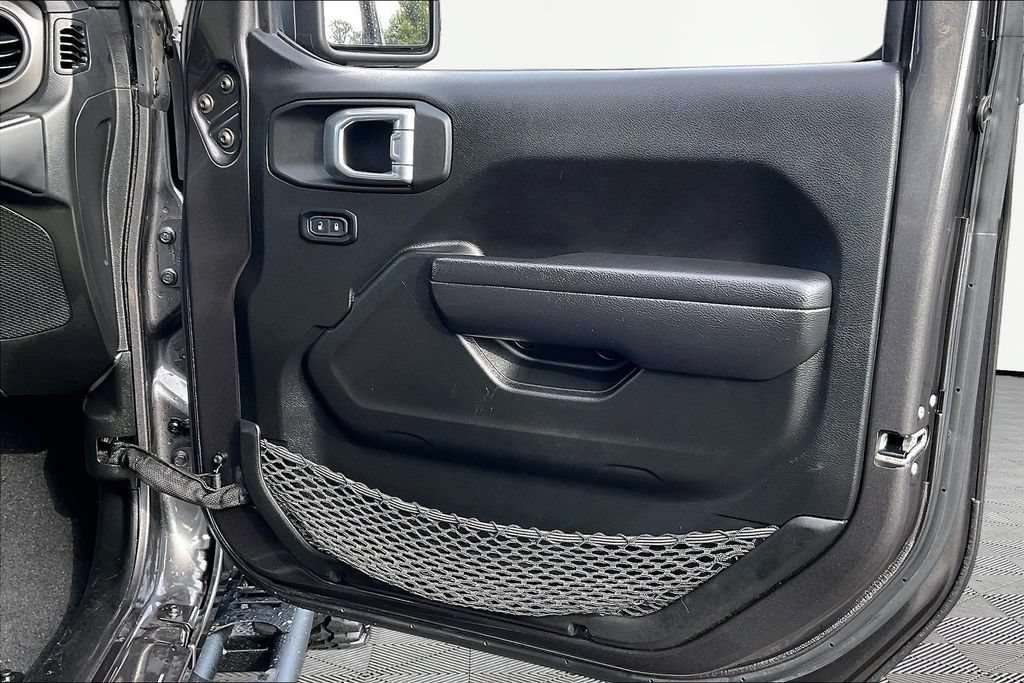 Used 2022 Jeep Wrangler Unlimited Sport AWD/4WD image 31