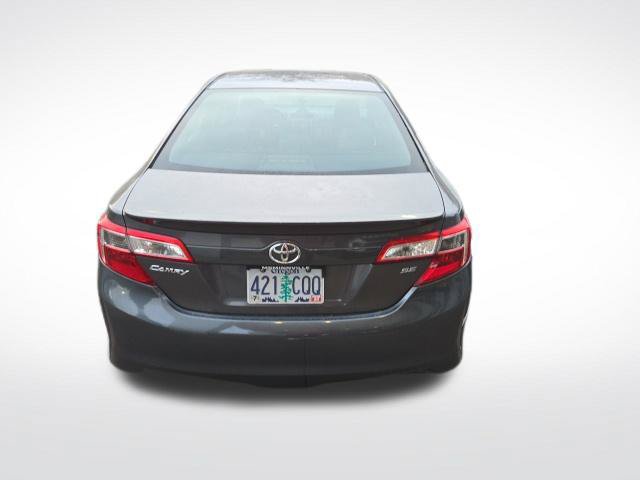 Used 2013 Toyota Camry SE FWD image 3