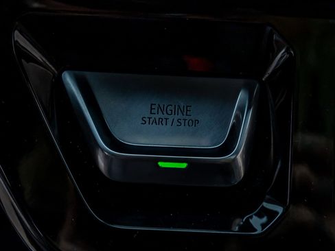 Used 2024 GMC Sierra 2500 Denali w/ Denali Reserve Package image 20