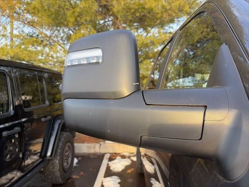 Used 2025 RAM 2500 Big Horn image 6