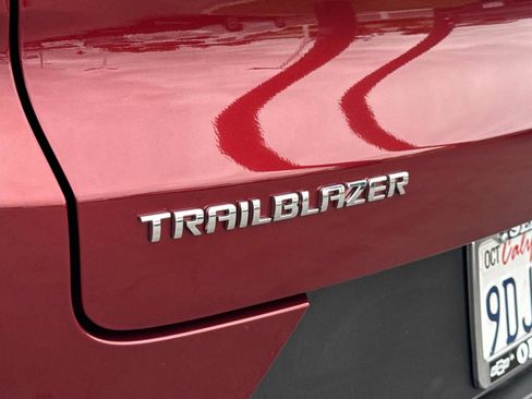 Used 2023 Chevrolet TrailBlazer LT image 20