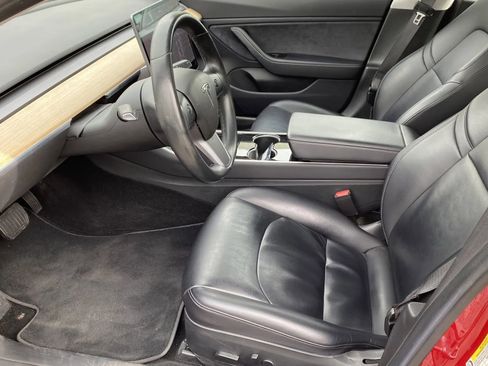 Used 2017 Tesla Model 3 Long Range image 11