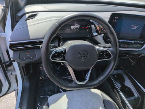 Used 2023 Volkswagen ID.4 Pro RWD image 11