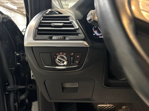 Used 2022 BMW X3 sDrive30i w/ Convenience Package RWD image 16