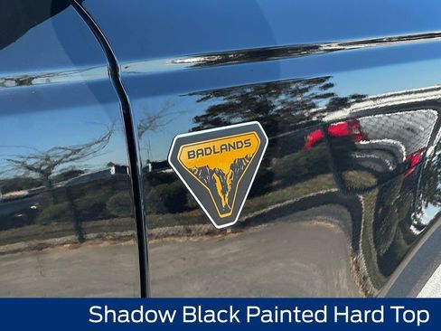 New 2025 Ford Bronco Badlands image 16