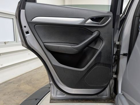 Used 2018 Audi Q3 2.0T Premium Plus w/ Premium Plus Package image 18