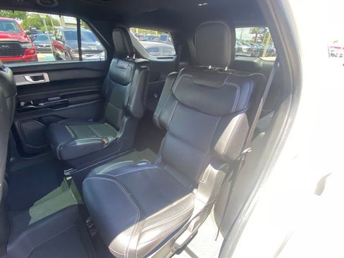Used 2023 Ford Explorer ST w/ Equipment Group 401A AWD/4WD image 26
