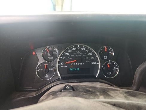 Used 2015 Chevrolet Express 2500 RWD image 7