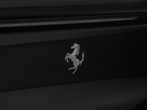 Used 2025 Ferrari Purosangue image 43