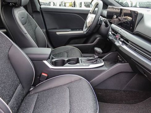 New 2025 Kia K4 GT-Line w/ GT-Line Sunroof Package image 19